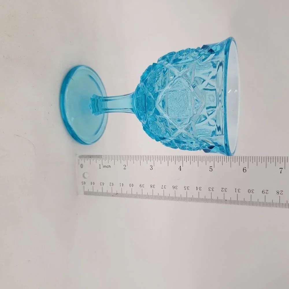 Vintage Viking Glass Ice Blue Diamond & Daisy Pattern Goblet - Picture 5 of 6